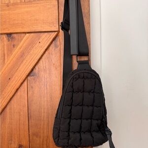 Urban Expressions Black Quilted Crossbody Bag